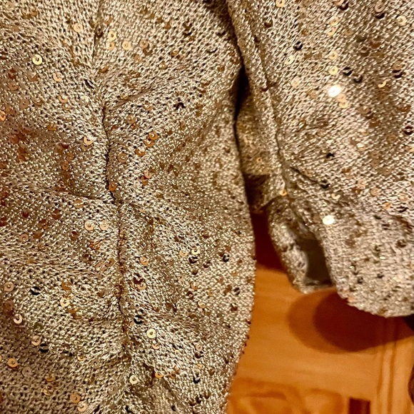 St John Gold Textured Blazer Size Small Modest Church Glam Gift Old Money Preppy - Picture 14 of 16